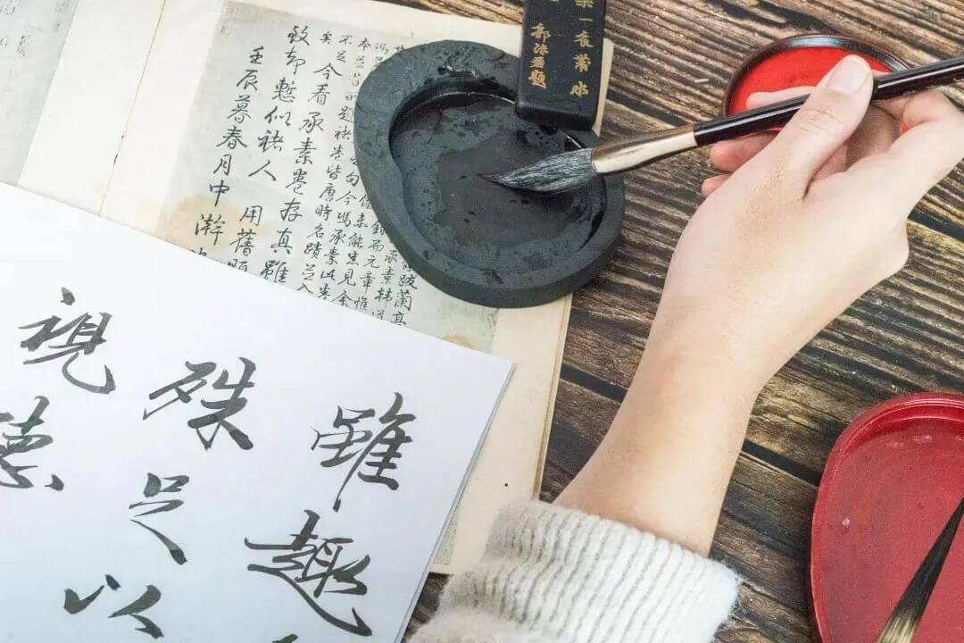 “軟任務(wù)”成為“硬指標(biāo)”—書法藝考成為香餑餑！