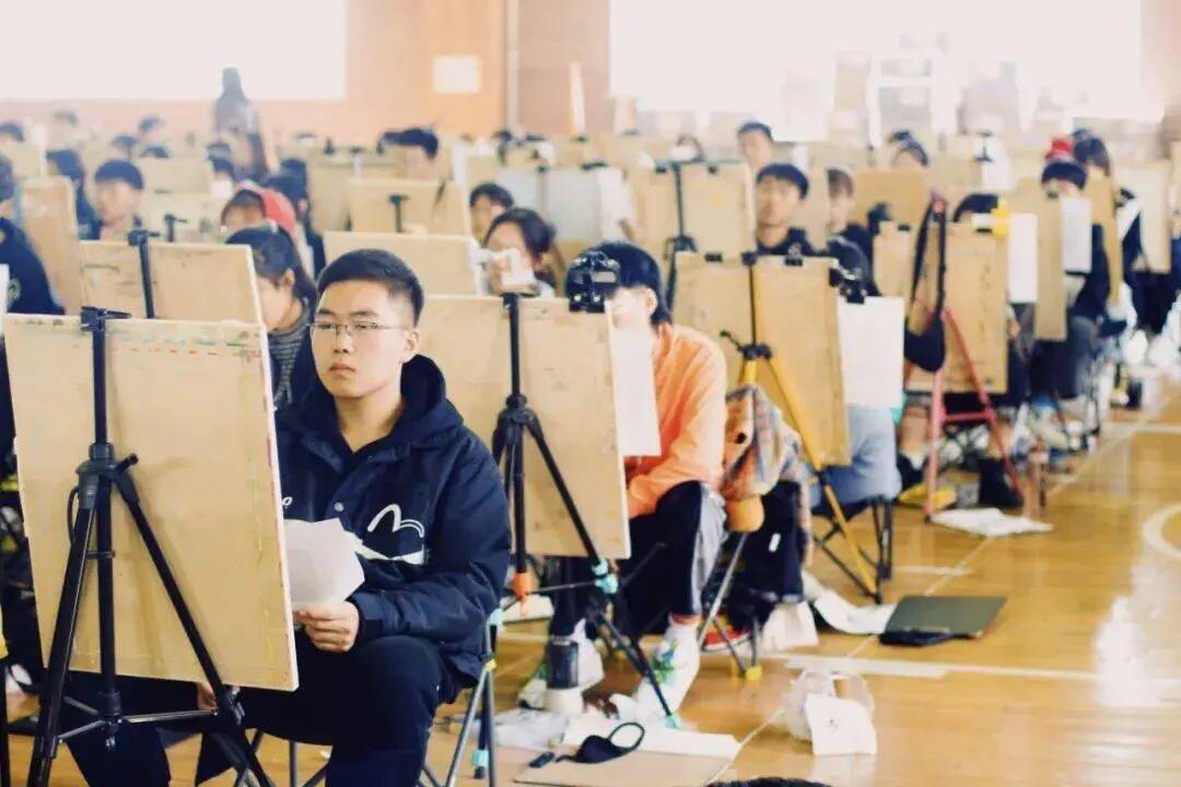 重慶美術(shù)培訓(xùn)畫室美術(shù)生請(qǐng)注意 | 不做好疫情防控參加不了考試！